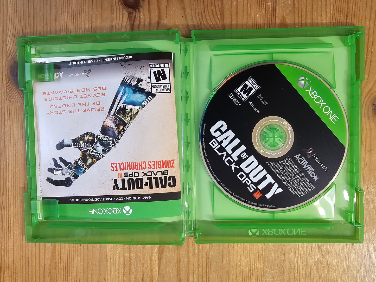 Call of Duty: Black Ops 3 III Zombie Chronicles | Microsoft Xbox One