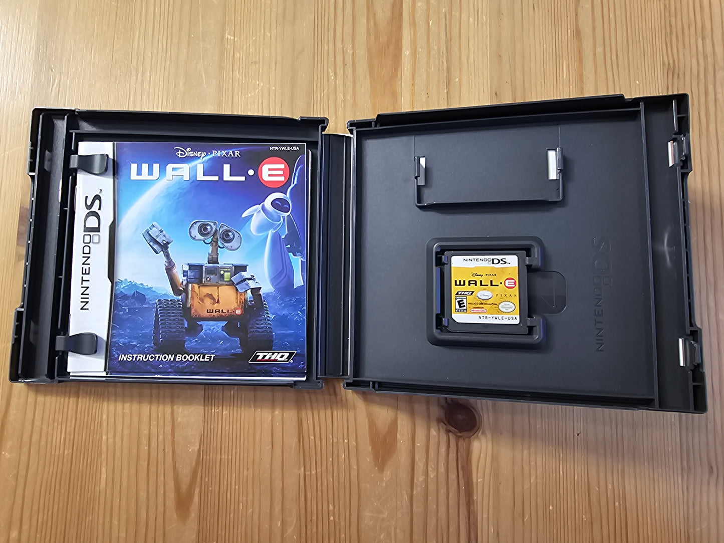Disney Pixar Wall-E | Nintendo DS (2006)
